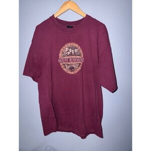 Prairie Mountain Mount Rushmore National Memorial Graphic T-Shirt Maroon XL